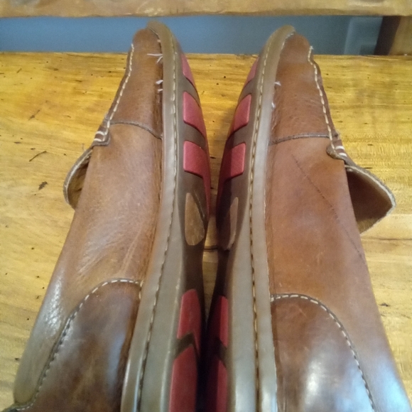 Born Men's Size 10.5 Casual Leather Slip-on Shoes - Picture 11 of 16